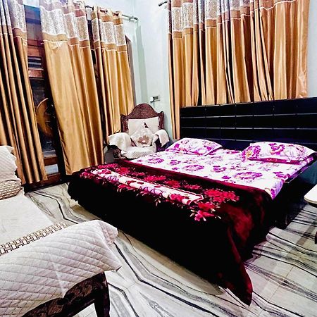 Chandan Homestay Allāhābād Junction Dış mekan fotoğraf