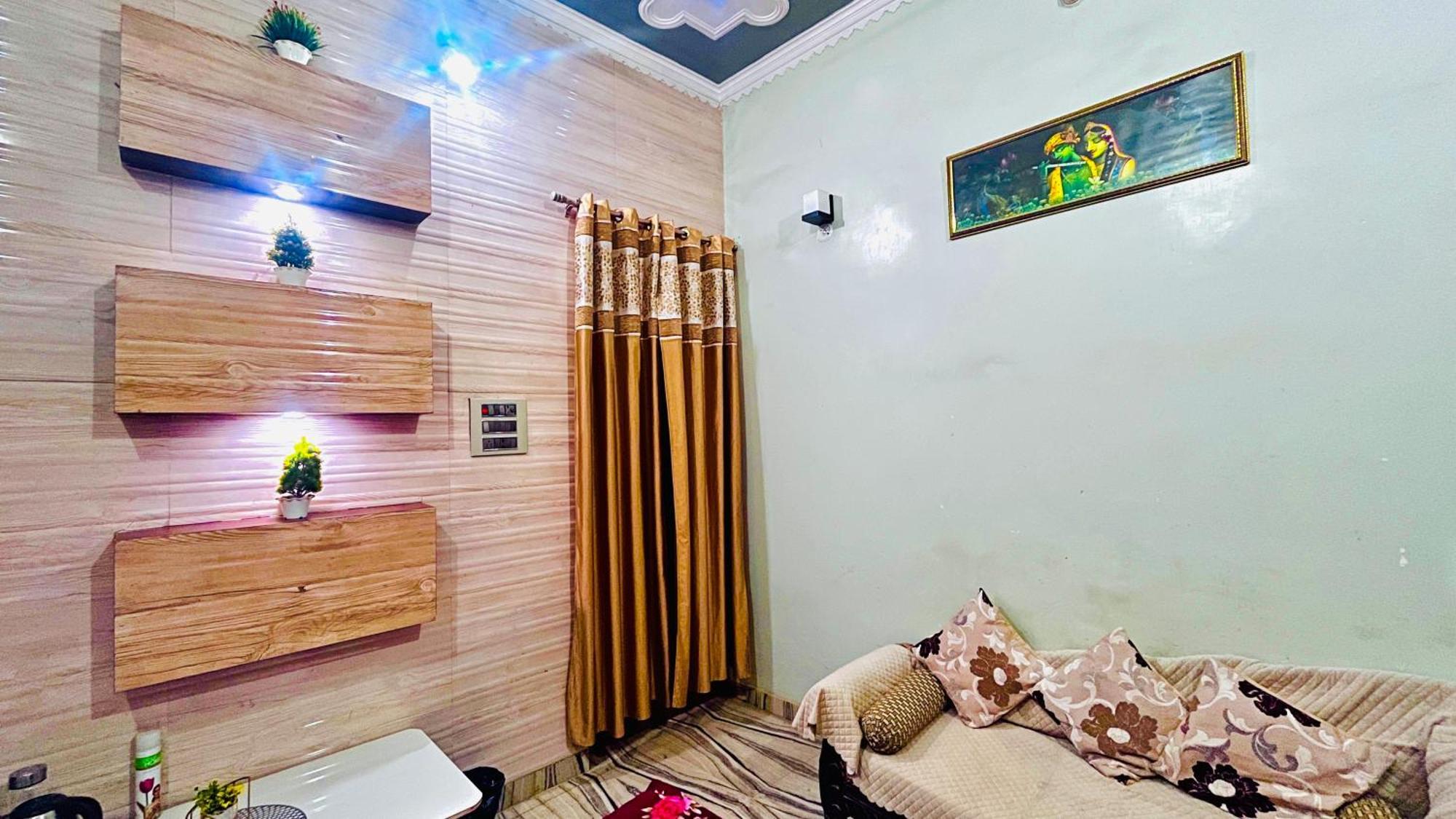 Chandan Homestay Allāhābād Junction Dış mekan fotoğraf